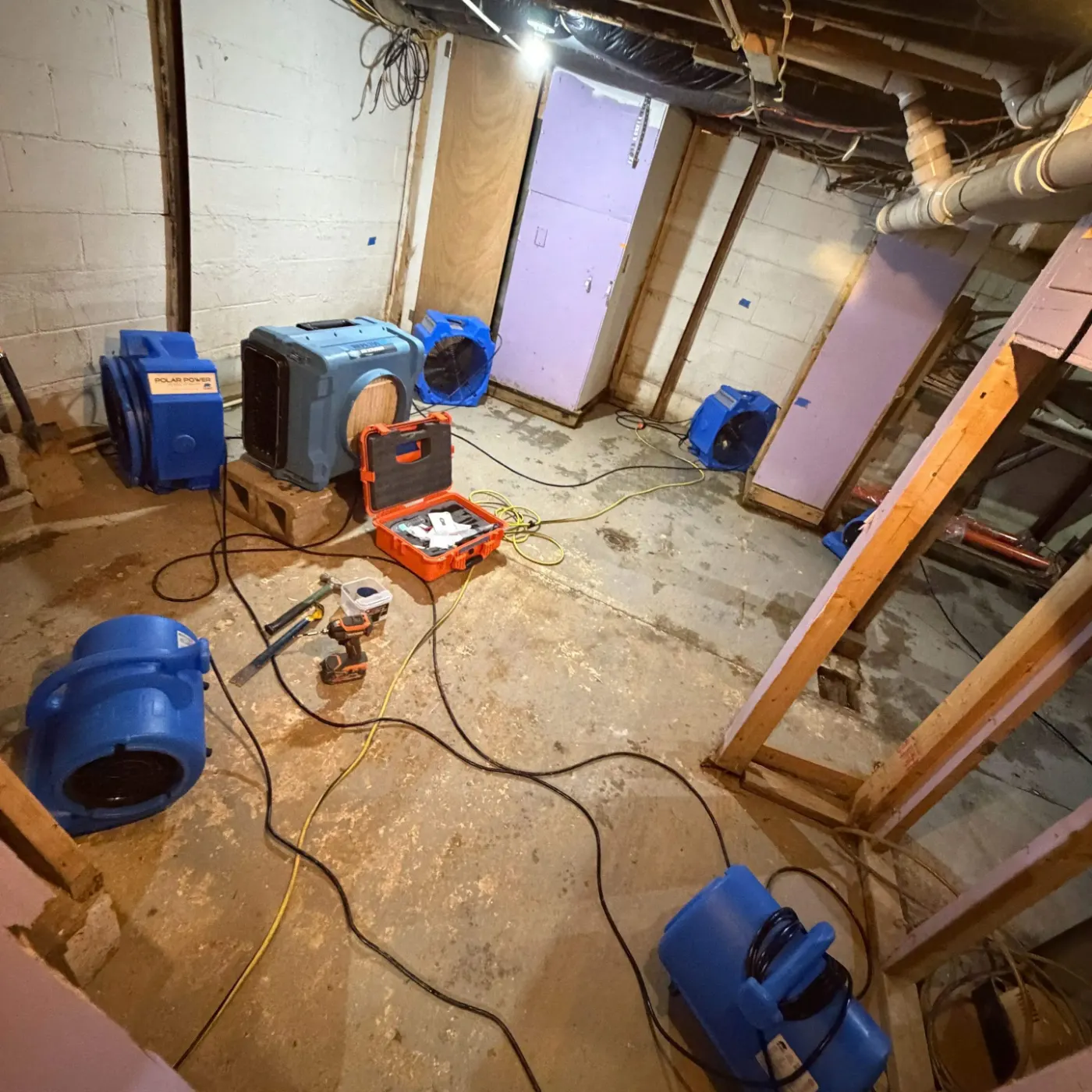 Air movers and dehumidifiers running in Geist Indiana home dry-out